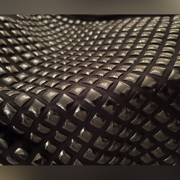 Vero Moda black tank top with black studs-Size small - Picture 4 of 9